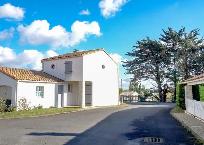 Les Grillons By Interhome Feriehus